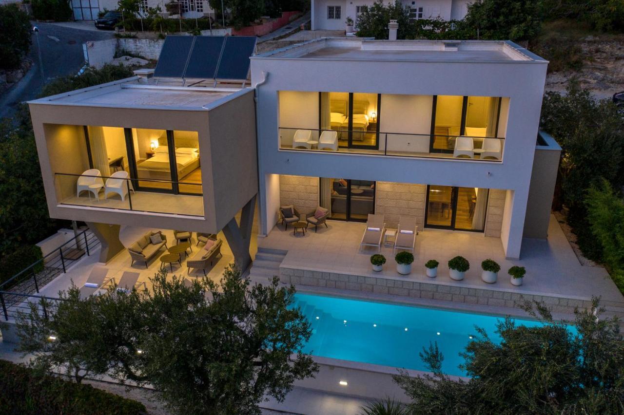 Villa Olive Grove Duce Bagian luar foto